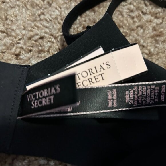 Victoria's Secret Love Cloud Smooth Lightly Lined Full Coverage Bra 38D - Picture 4 of 5